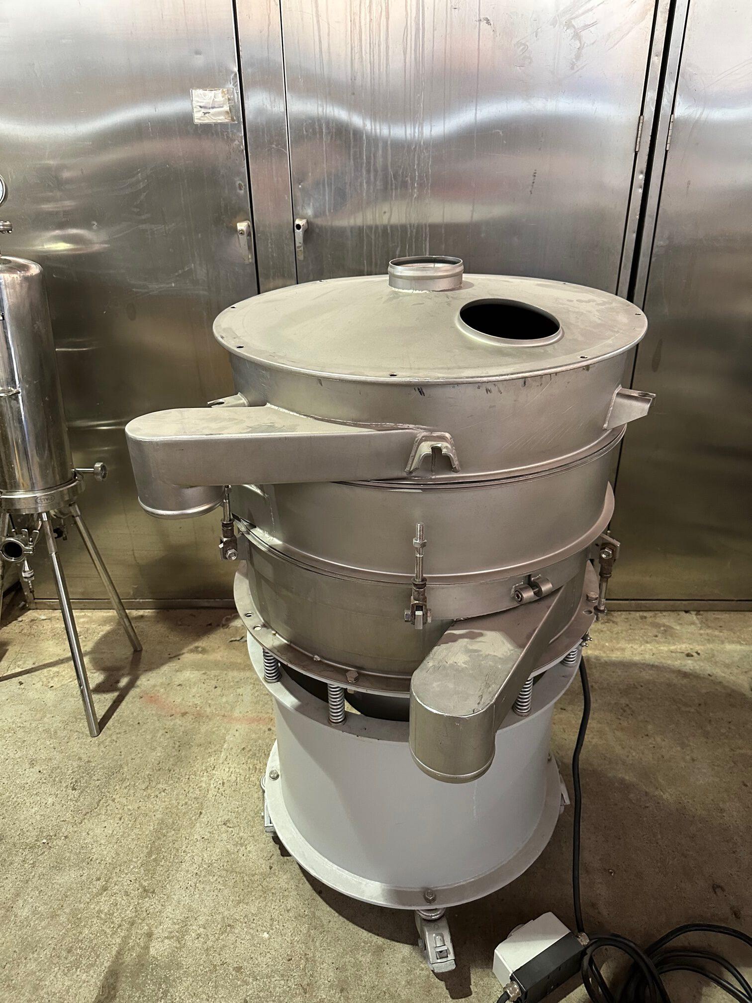 Gebrauchte Maschinen Vibrationssiebmaschine - Vibra Schultheis - Industriemaschine kaufen bei GS-INDUSTRIESERVICE Heidenheim